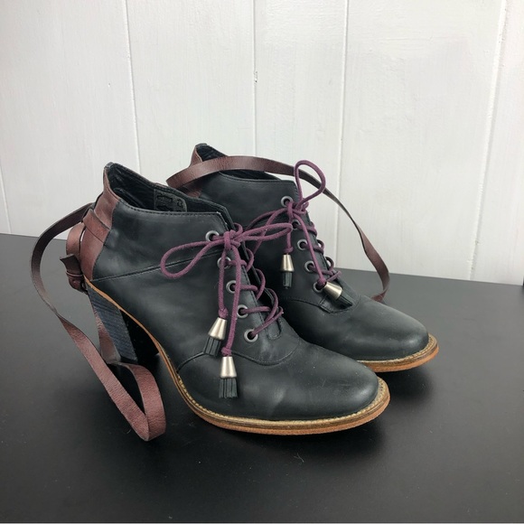 Anthropologie J Shoes Carson Black Mauve Leather Ankle Boots Sz 7.5 - Picture 2 of 14